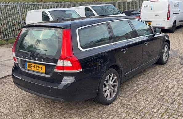 Volvo V70 - Afbeelding 4 van 19