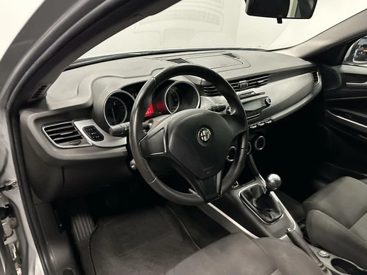 Alfa Romeo Giulietta - Afbeelding 12 van 25