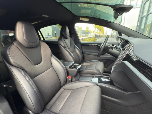 Tesla Model X - Afbeelding 9 van 29
