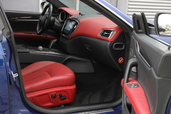 Maserati Ghibli - Afbeelding 7 van 30