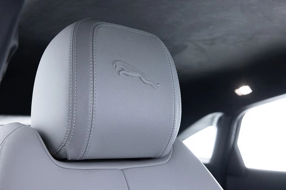 Jaguar E-PACE - Afbeelding 6 van 30