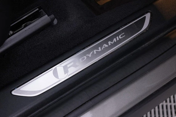 Jaguar E-PACE - Afbeelding 9 van 30