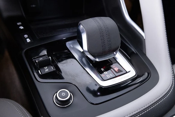 Jaguar E-PACE - Afbeelding 16 van 30