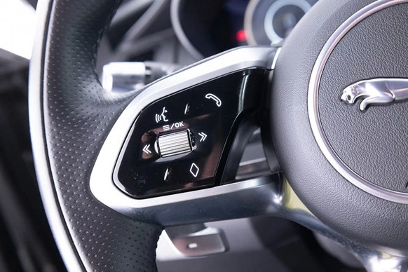 Jaguar E-PACE - Afbeelding 17 van 30