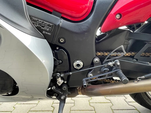 Suzuki GSX - Afbeelding 12 van 13