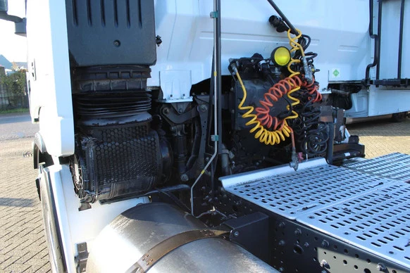 Iveco Stralis - Afbeelding 17 van 25