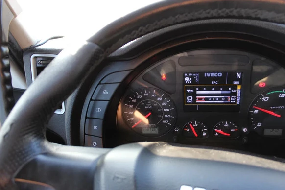 Iveco Stralis - Afbeelding 18 van 25