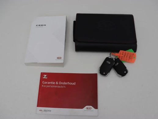 Kia Ceed - Afbeelding 21 van 30