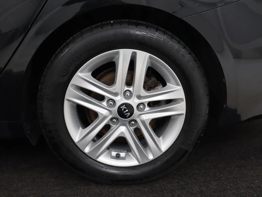 Kia Ceed - Afbeelding 24 van 30