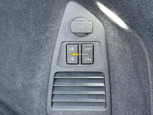 Volkswagen Touareg - Afbeelding 7 van 30