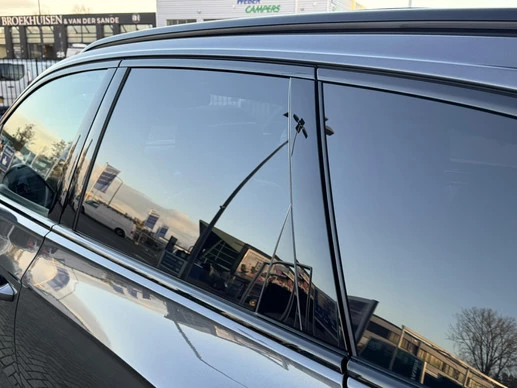 Volkswagen Touareg - Afbeelding 14 van 30