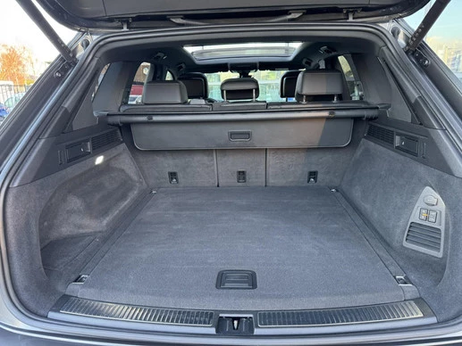 Volkswagen Touareg - Afbeelding 17 van 30