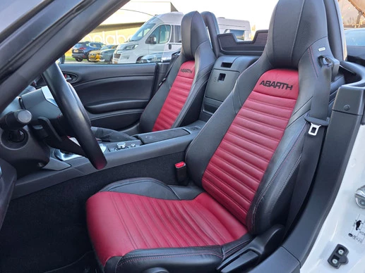 Abarth 124 Spider - Afbeelding 7 van 30