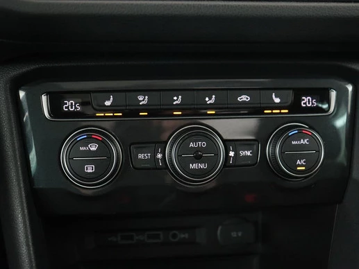 Volkswagen Tiguan - Afbeelding 12 van 30