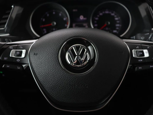 Volkswagen Tiguan - Afbeelding 13 van 30