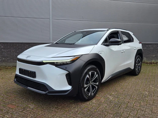 Toyota bZ4X - Afbeelding 1 van 18