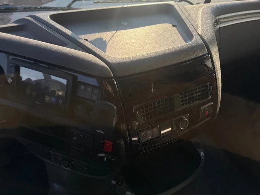 DAF XF480 - Afbeelding 13 van 16