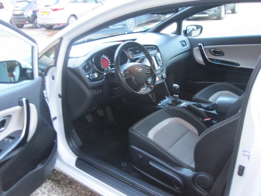 Kia pro cee'd - Afbeelding 9 van 24