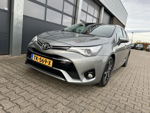 Toyota Avensis - Afbeelding 11 van 30