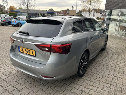 Toyota Avensis - Afbeelding 15 van 30