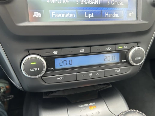 Toyota Avensis - Afbeelding 28 van 30