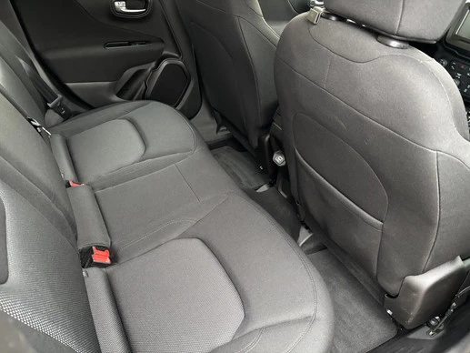 Jeep Renegade - Afbeelding 25 van 29