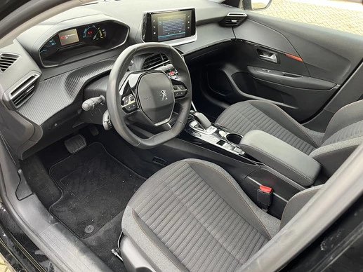 Peugeot e-208 - Afbeelding 2 van 8