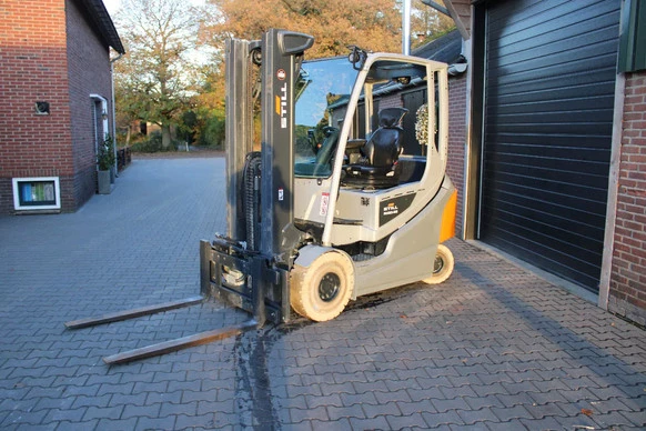 Still  - Afbeelding 2 van 15