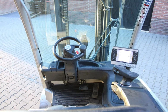 Still  - Afbeelding 10 van 15