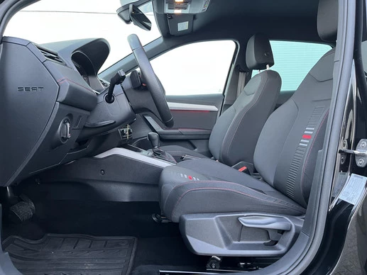 SEAT Arona - Afbeelding 24 van 30