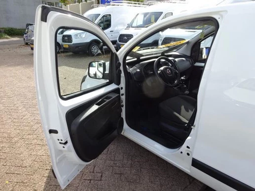 Fiat Fiorino - Afbeelding 10 van 23