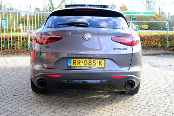 Alfa Romeo Stelvio - Afbeelding 8 van 30