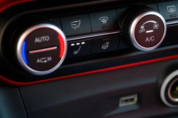 Alfa Romeo Stelvio - Afbeelding 14 van 30