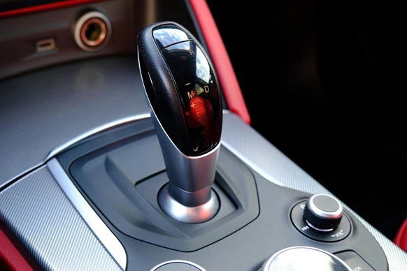 Alfa Romeo Stelvio - Afbeelding 28 van 30