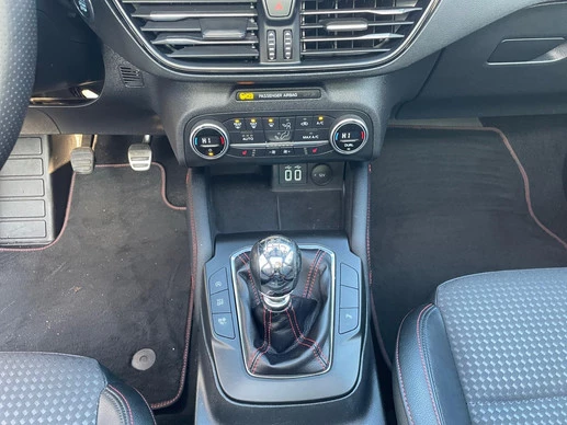 Ford Focus - Afbeelding 24 van 28