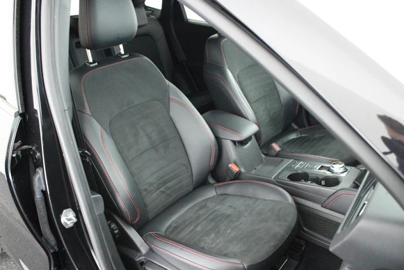 Ford Kuga - Afbeelding 2 van 30