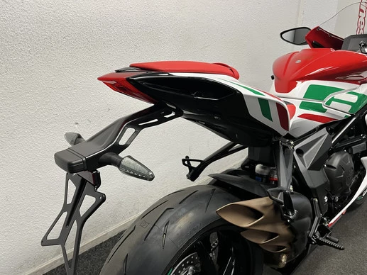 MV Agusta F3 - Afbeelding 10 van 24