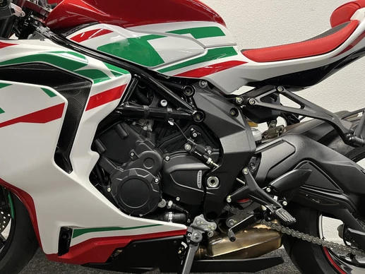 MV Agusta F3 - Afbeelding 17 van 24