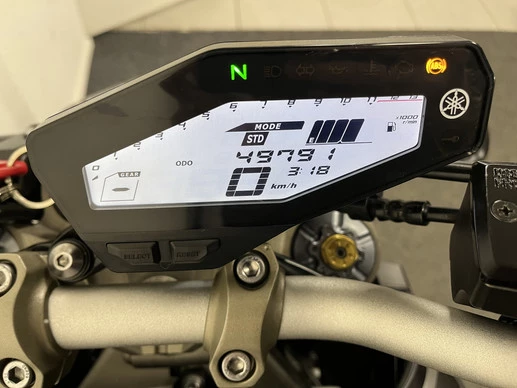 Yamaha MT 09 - Afbeelding 2 van 22