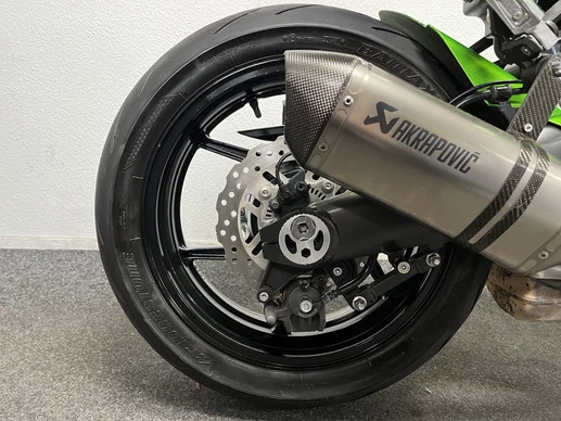 Kawasaki Z1000 - Afbeelding 8 van 22