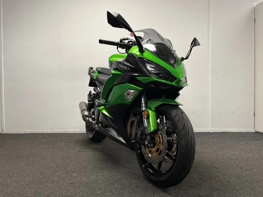 Kawasaki Z1000 - Afbeelding 12 van 22