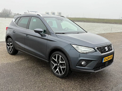 SEAT Arona - Afbeelding 1 van 30