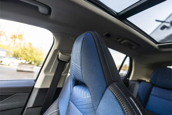 Lynk & Co 01 - Afbeelding 28 van 30