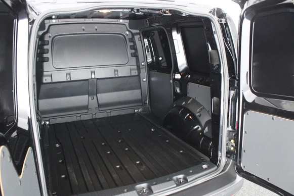 Volkswagen Caddy - Afbeelding 28 van 30