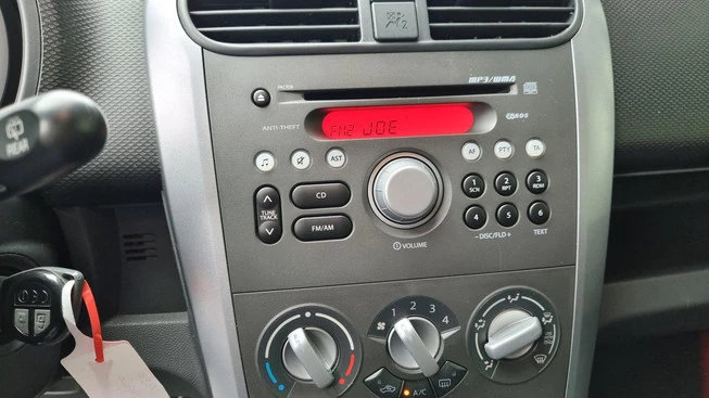 Opel Agila - Afbeelding 14 van 18