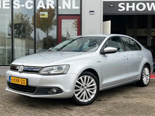 Volkswagen Jetta - Afbeelding 1 van 15