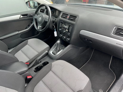 Volkswagen Jetta - Afbeelding 5 van 15