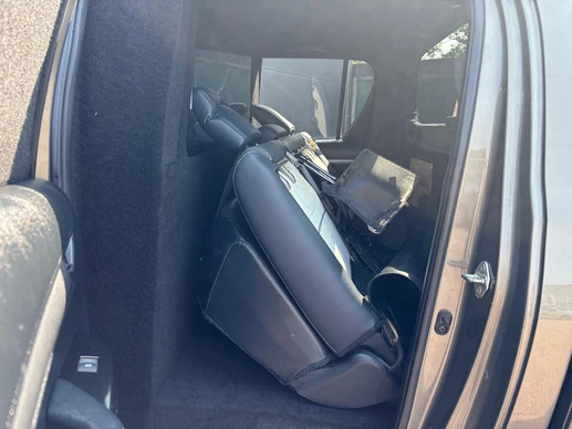 Toyota Hilux - Afbeelding 3 van 29