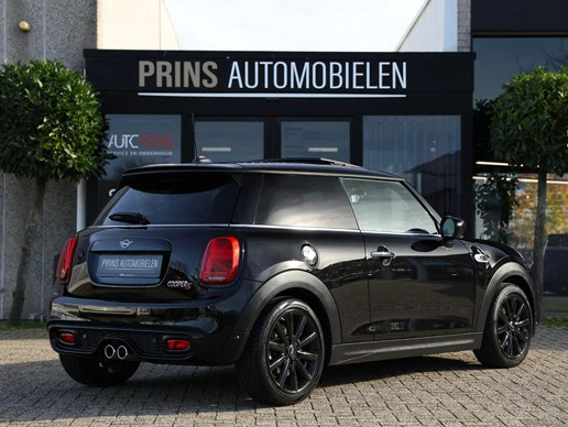 MINI Cooper S - Afbeelding 2 van 27