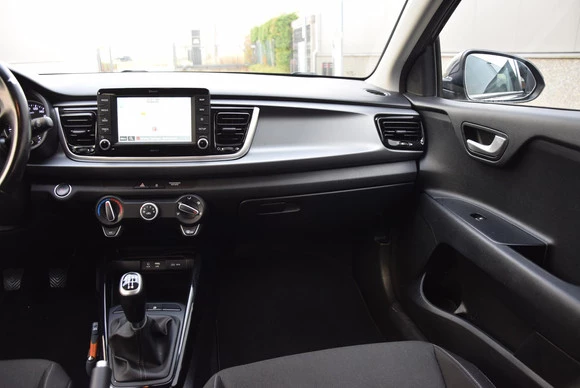 Kia Rio - Afbeelding 28 van 30